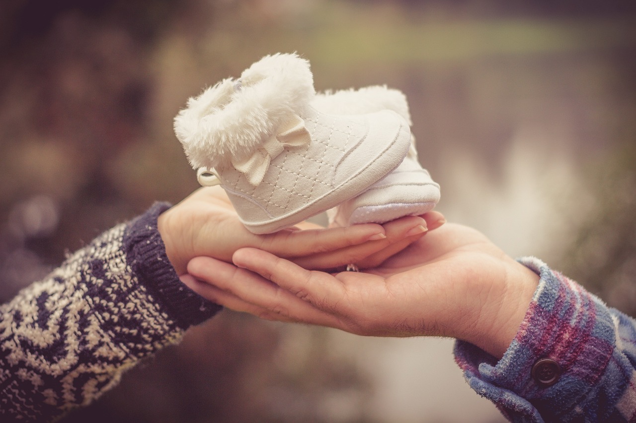 Shoes, pregnancy, new mom — What Are the Top Leagues to Bet on at Baji999?